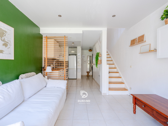 APPARTEMENT - DUPLEX PLEIN DE CHARME - T2 - M5 LES DOCKS - JOIETTE - MARSEILLE 13002