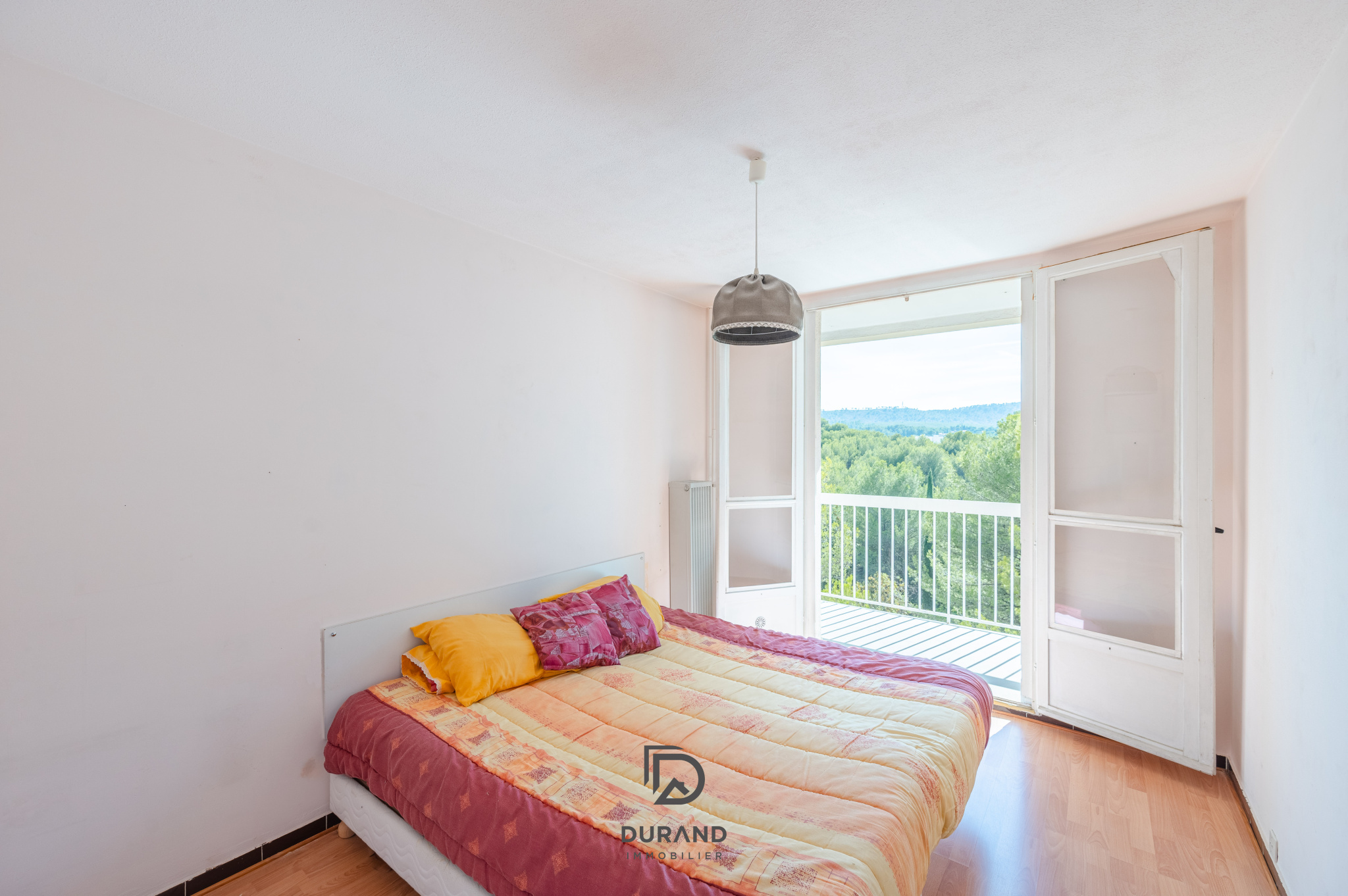 APPARTEMENT – LES CAUSSETTES – 13400 AUBAGNE APPARTEMENT - LES CAUSSETTES - 13400 AUBAGNE