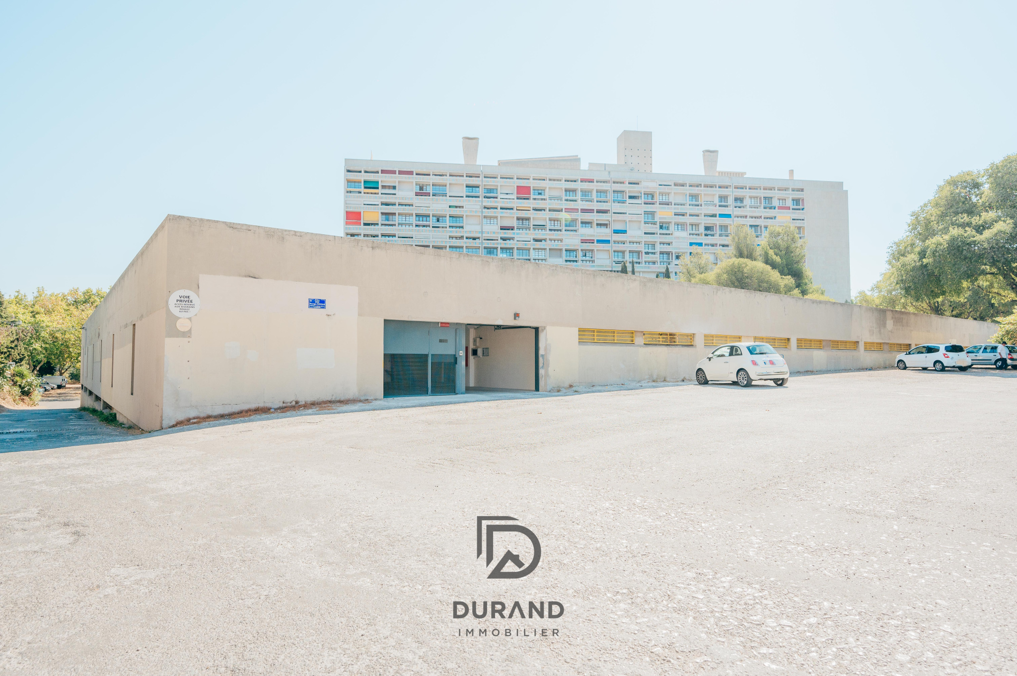 BOX GARAGE - LE CORBUSIER - 13008 MARSEILLE