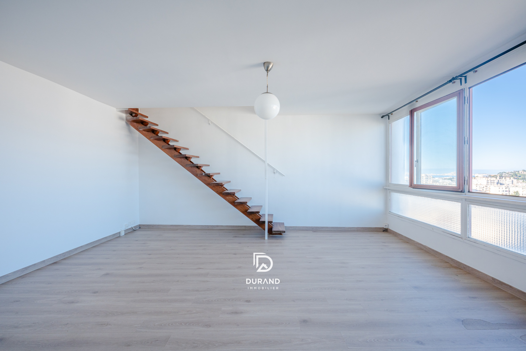 APPARTEMENT - DUPLEX - LE BRASILIA - 13008