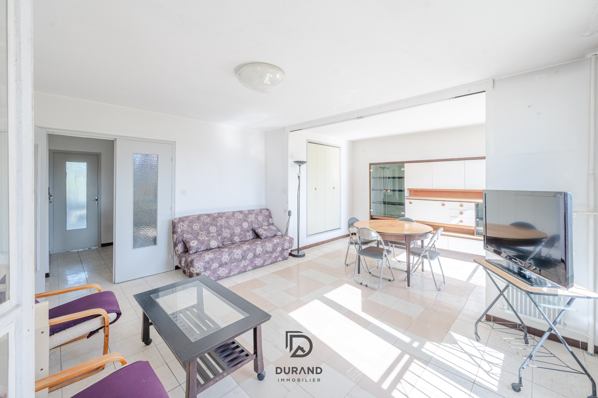 APPARTEMENT – LES CAUSSETTES – 13400 AUBAGNE APPARTEMENT - LES CAUSSETTES - 13400 AUBAGNE