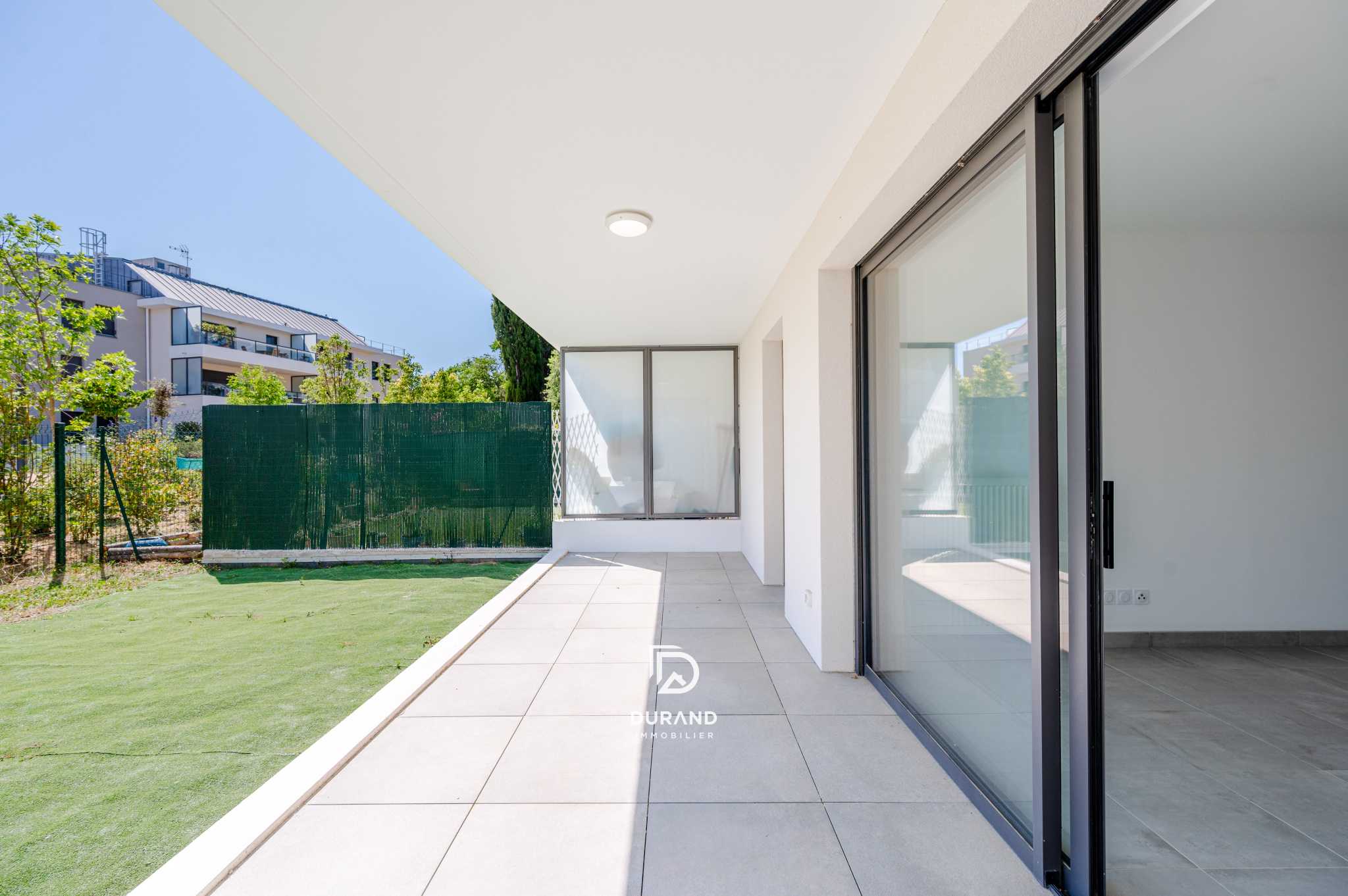 APPARTEMENT – TERRASSE – JARDIN – 13600 LA CIOTAT APPARTEMENT - TERRASSE - JARDIN - 13600 LA CIOTAT