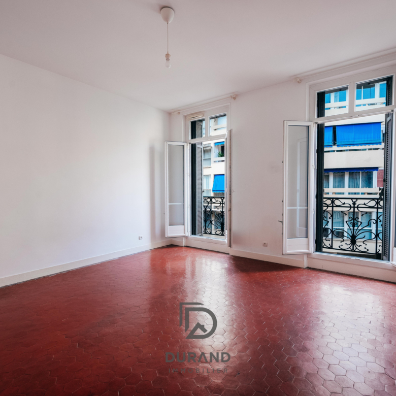 780