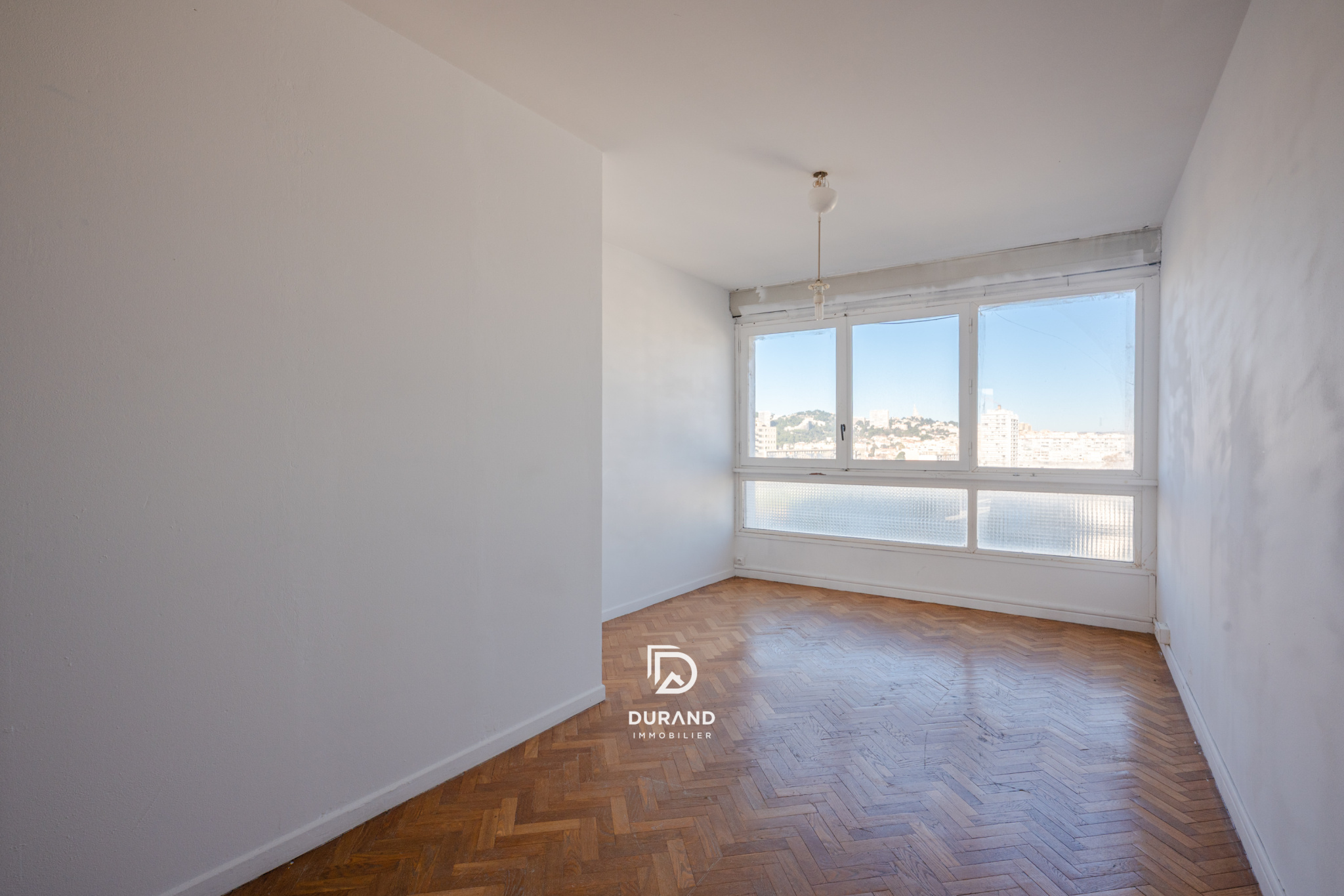 APPARTEMENT - DUPLEX - LE BRASILIA - 13008