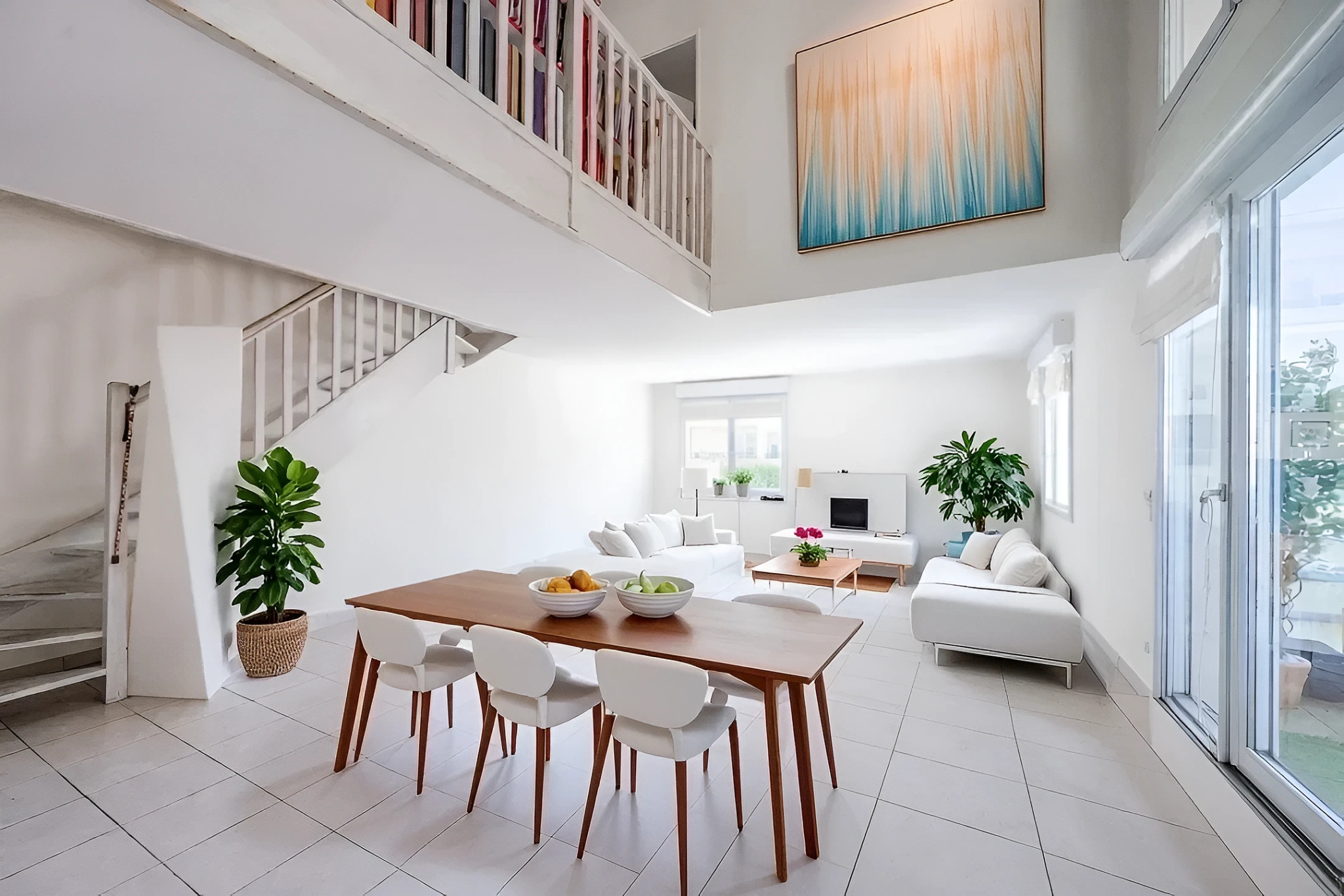 T4 - ' L'APPARTEMENT MAISON'- EUROMEDITERRANNEE - MARSEILLE 13002