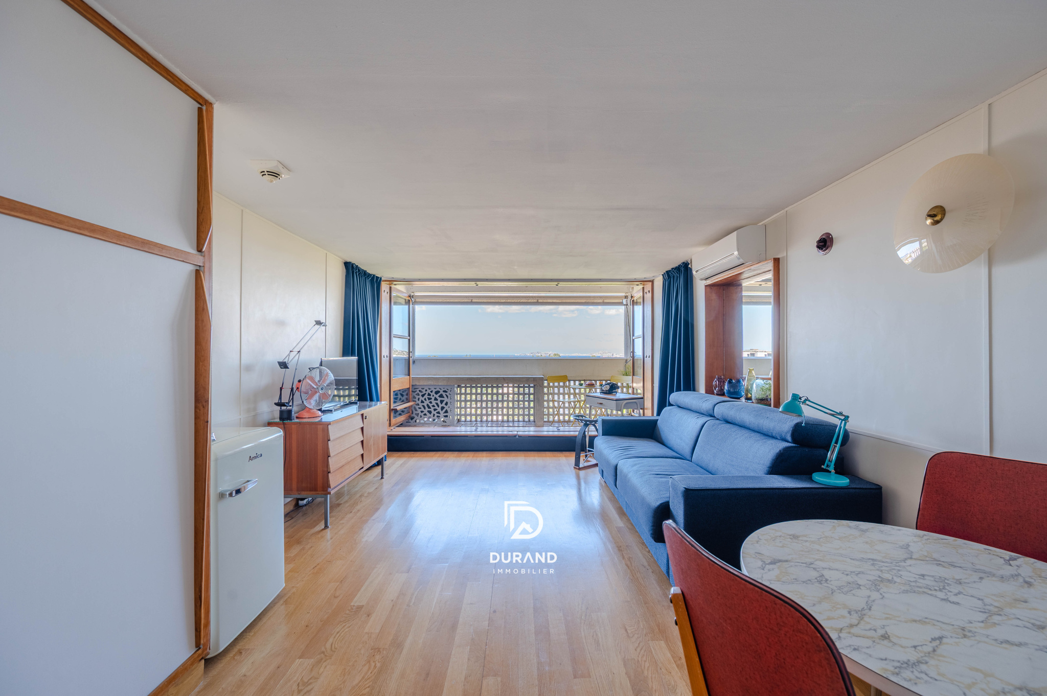 APPARTEMENT - LE CORBUSIER - VUE MER - 13008 MARSEILLE
