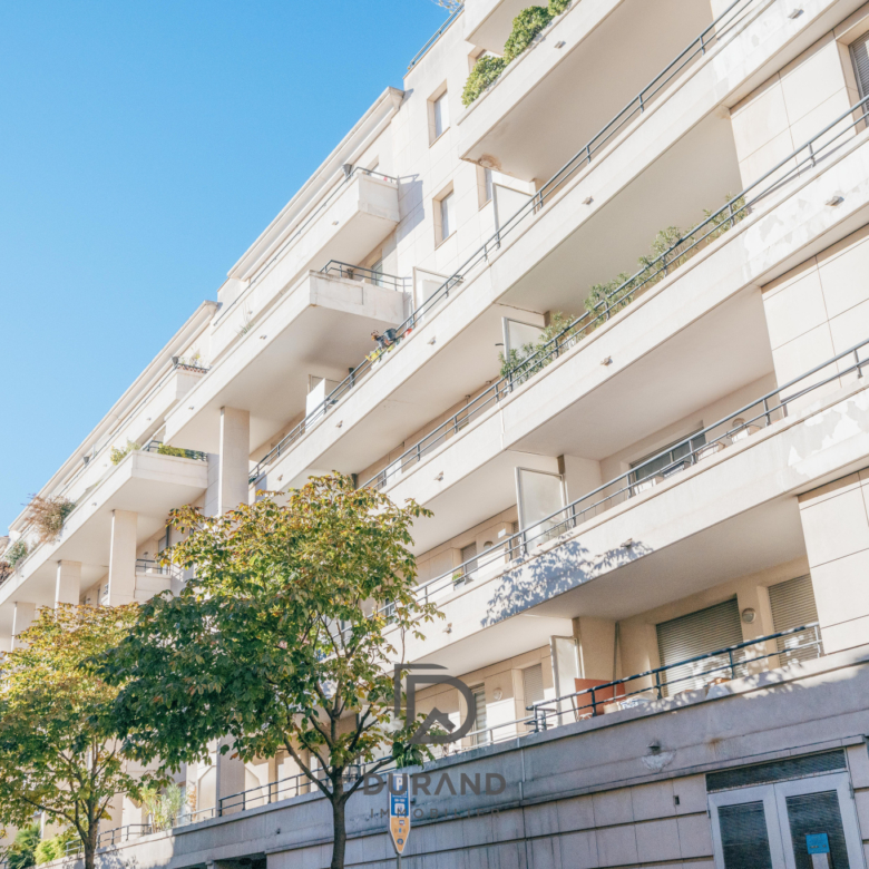 780