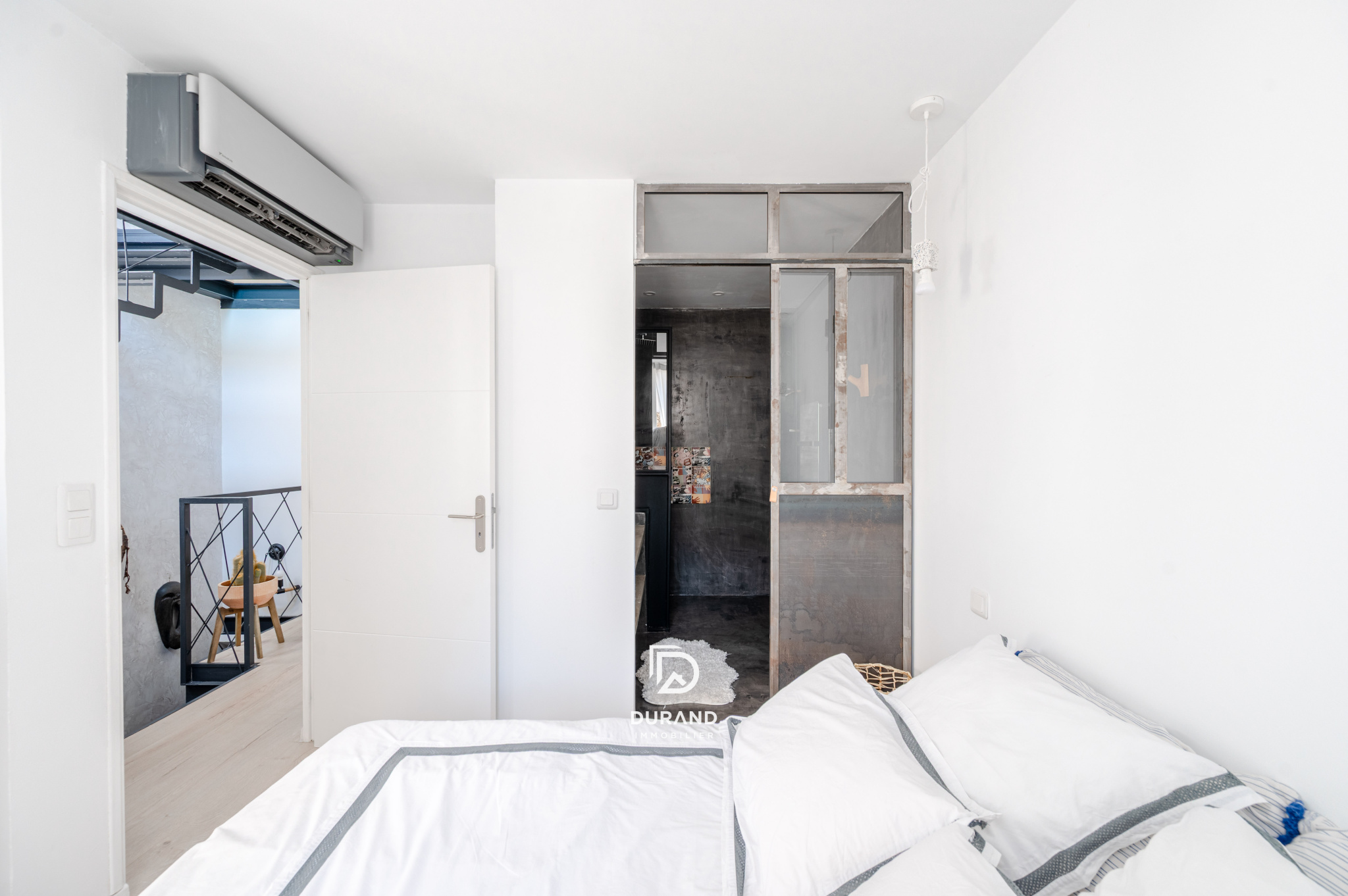 APPARTEMENT – ARCHITECTE – TERRASSE – BONNE MERE – VAUBAN 13006 MARSEILLE APPARTEMENT - ARCHITECTE - TERRASSE - BONNE MERE - VAUBAN 13006 MARSEILLE