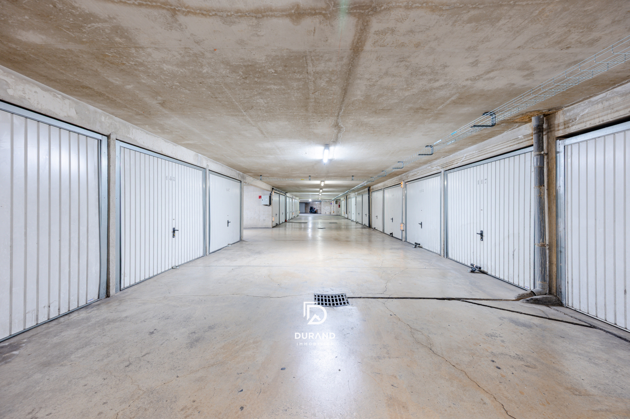 BOX GARAGE – 13008 MARSEILLE BOX GARAGE - 13008 MARSEILLE
