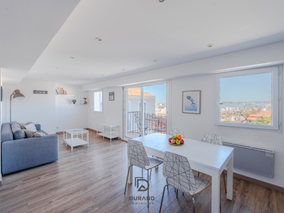 APPARTEMENT - ROUCAS BLANC - 13007 MARSEILLE