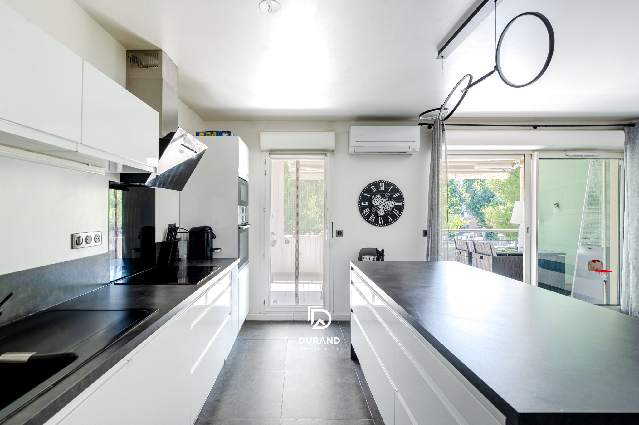 APPARTEMENT - T3 COUP DE FOUDRE - MAZARGUES - MARSEILLE 13009