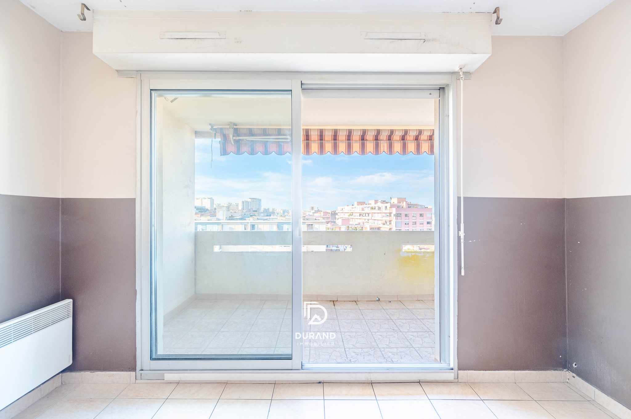 APPARTEMENT - VUE PANORAMIQUE - BELLE DE MAI - 13003 MARSEILLE