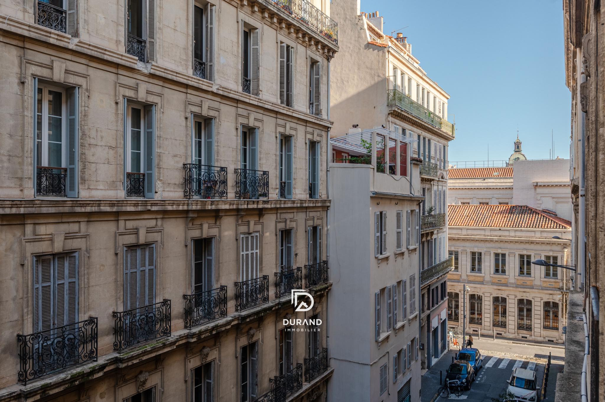 APPARTEMENT - BOURGEOIS - PALAIS DE JUSTICE - 13006 MARSEILLE