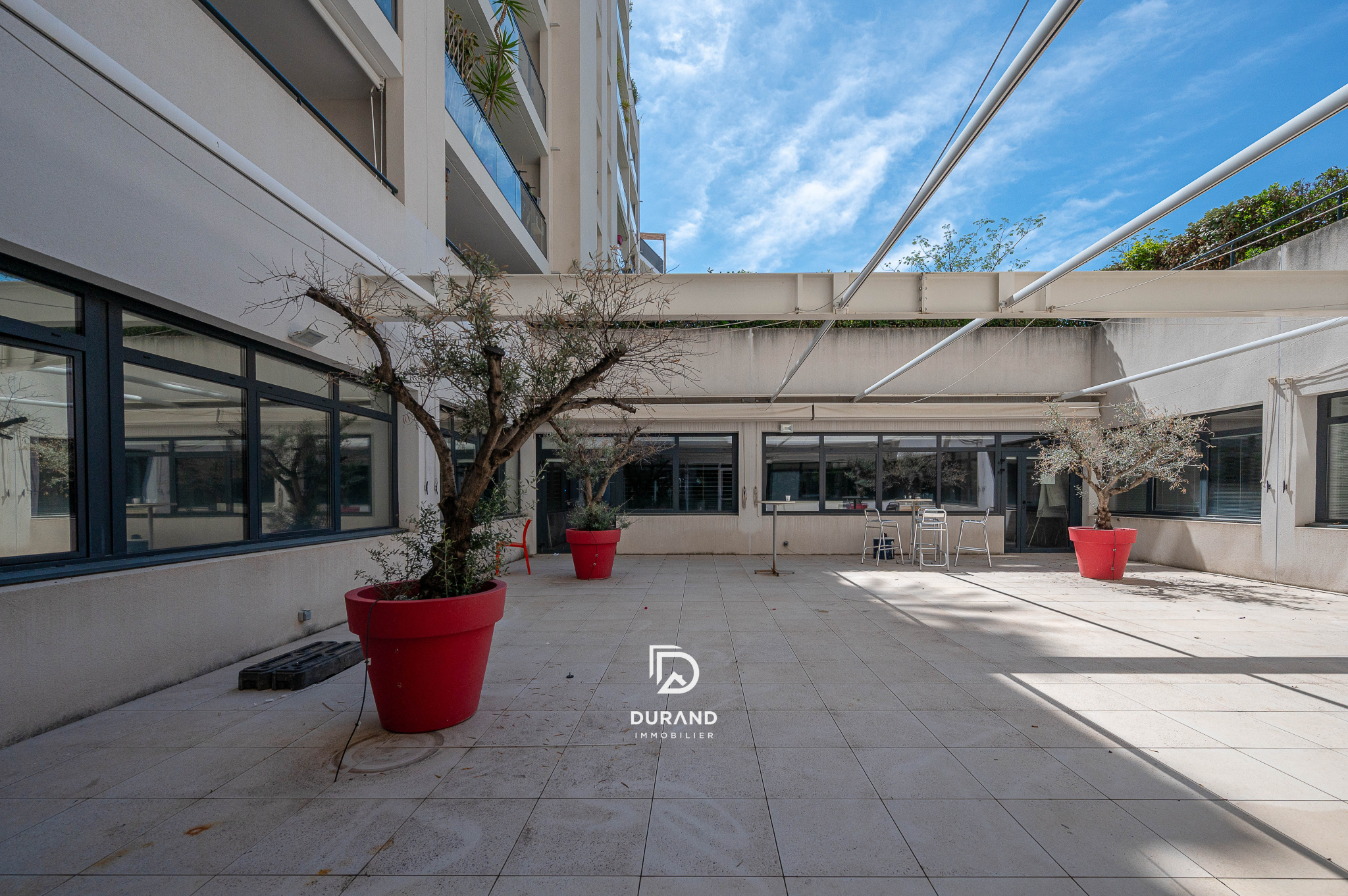 Appartement T2- terrasse – Euroméditerannée -Marseille 13002 Appartement T2- terrasse - Euroméditerannée -Marseille 13002