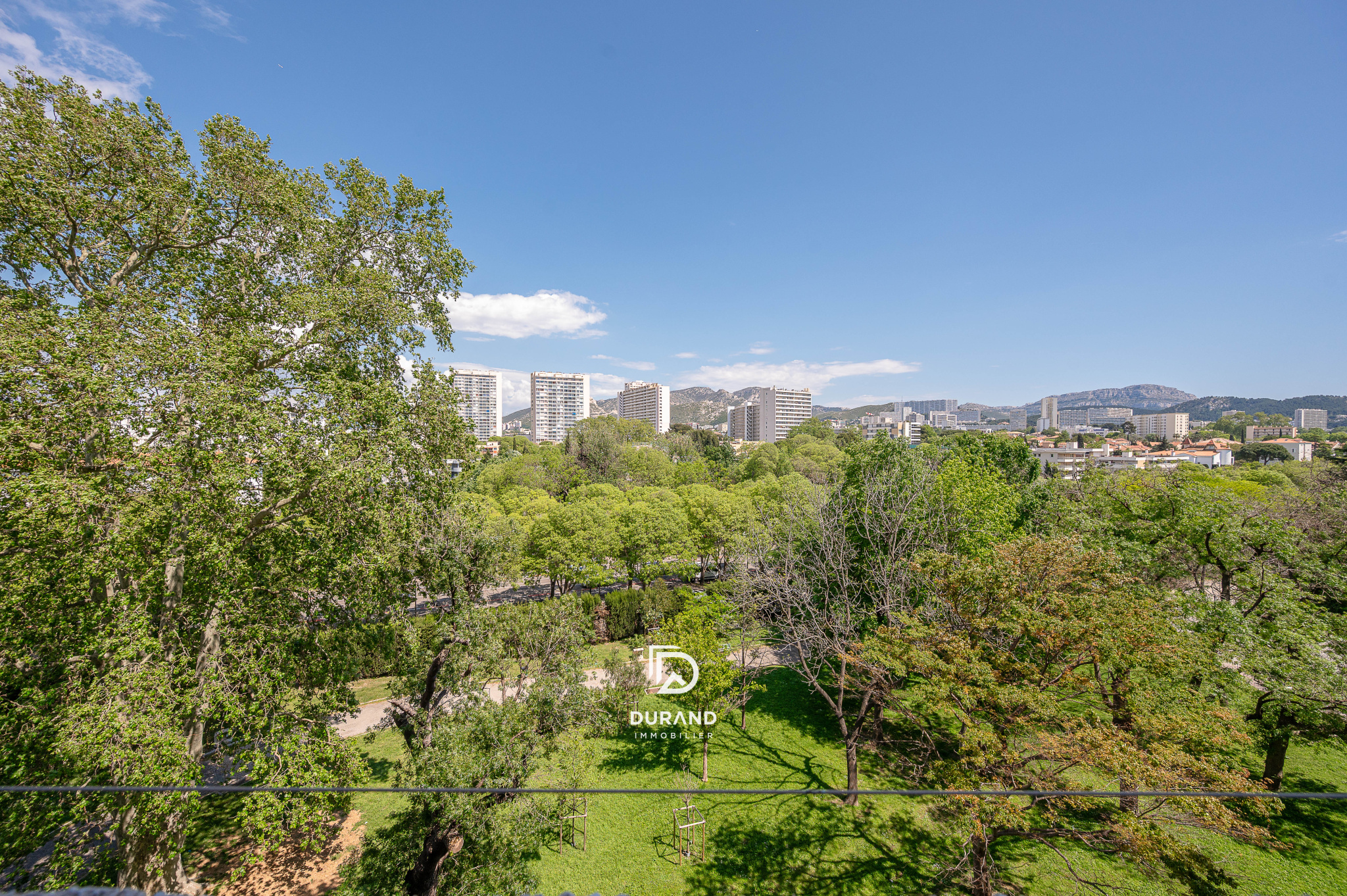 APPARTEMENT – DUPLEX – TYPE G – LE CORBUSIER – 13008 MARSEILLE APPARTEMENT - DUPLEX - TYPE G - LE CORBUSIER - 13008 MARSEILLE