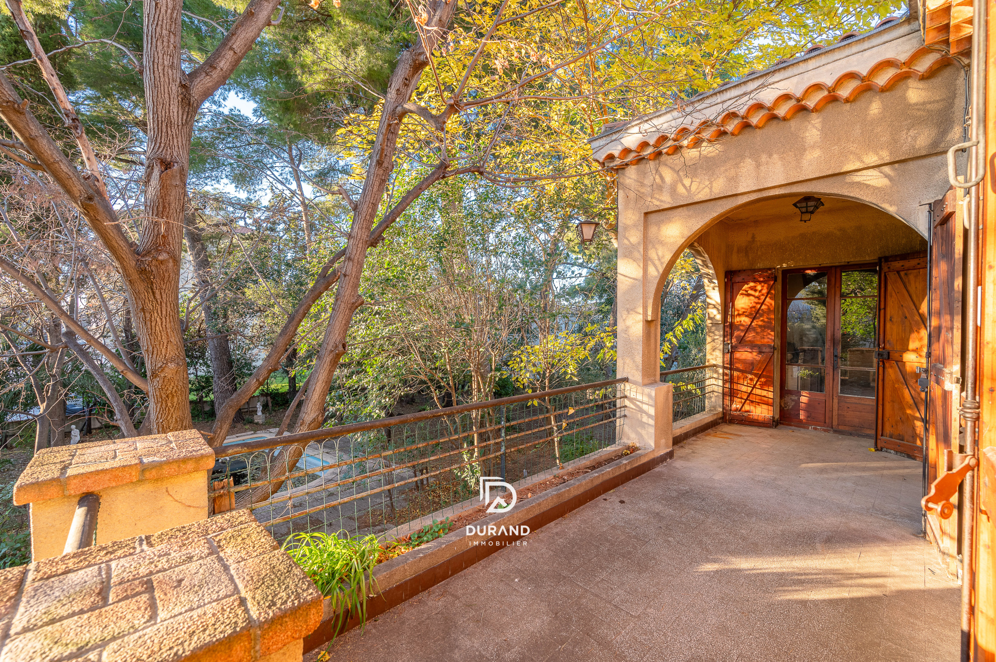 MAISON - GRAND JARDIN - SAINT BARNABE - 13012 MARSEILLE