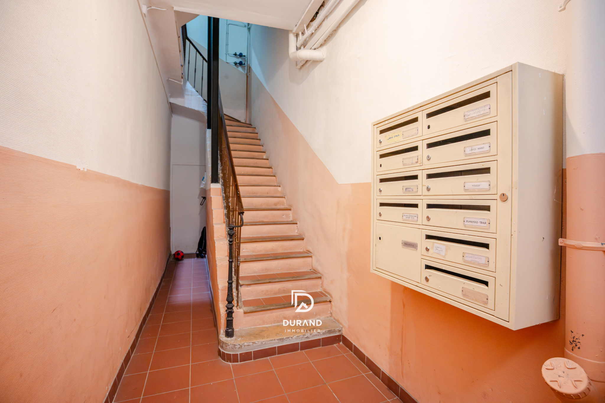 STUDIO - BELLE DE MAI - 13003 MARSEILLE