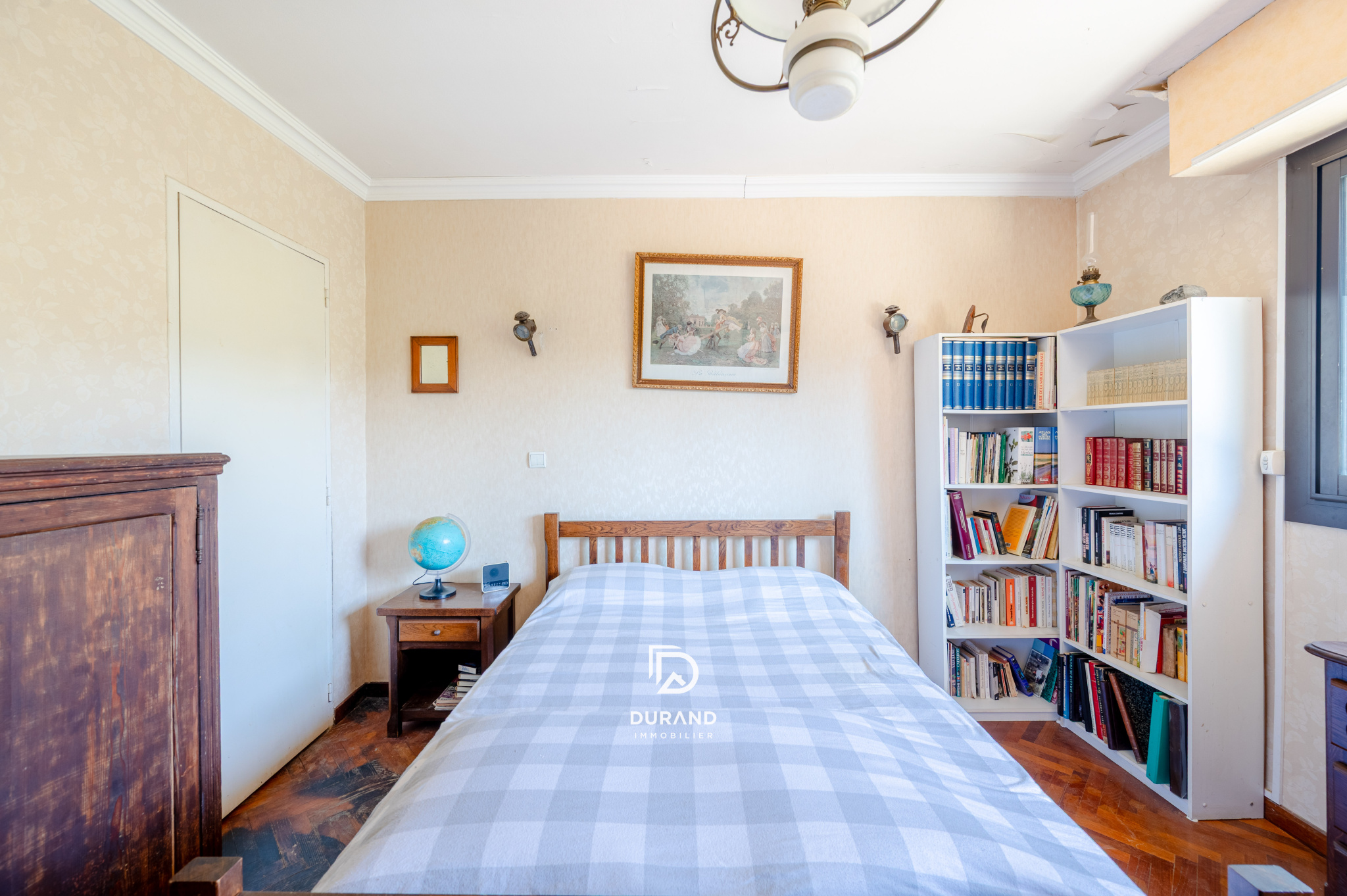 APPARTEMENT – T4 – LES BAUMETTES – 13009 MARSEILLE APPARTEMENT - T4 - LES BAUMETTES - 13009 MARSEILLE