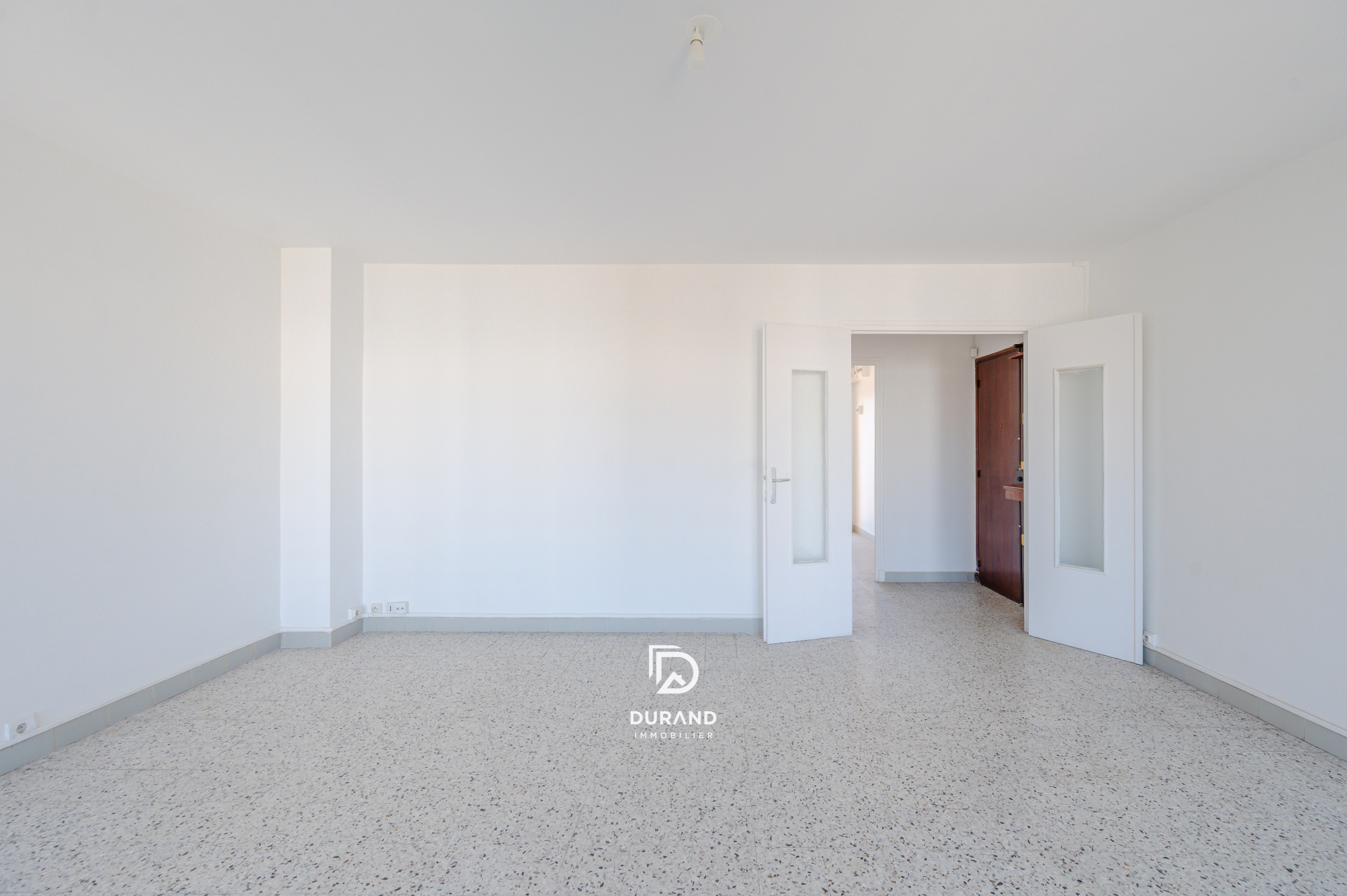 APPARTEMENT – TIMONE – FACULTES MEDECINE – PHARMACIE- ODONTOLOGIE – 13010 MARSEILLE APPARTEMENT - TIMONE - FACULTES MEDECINE - PHARMACIE- ODONTOLOGIE - 13010 MARSEILLE
