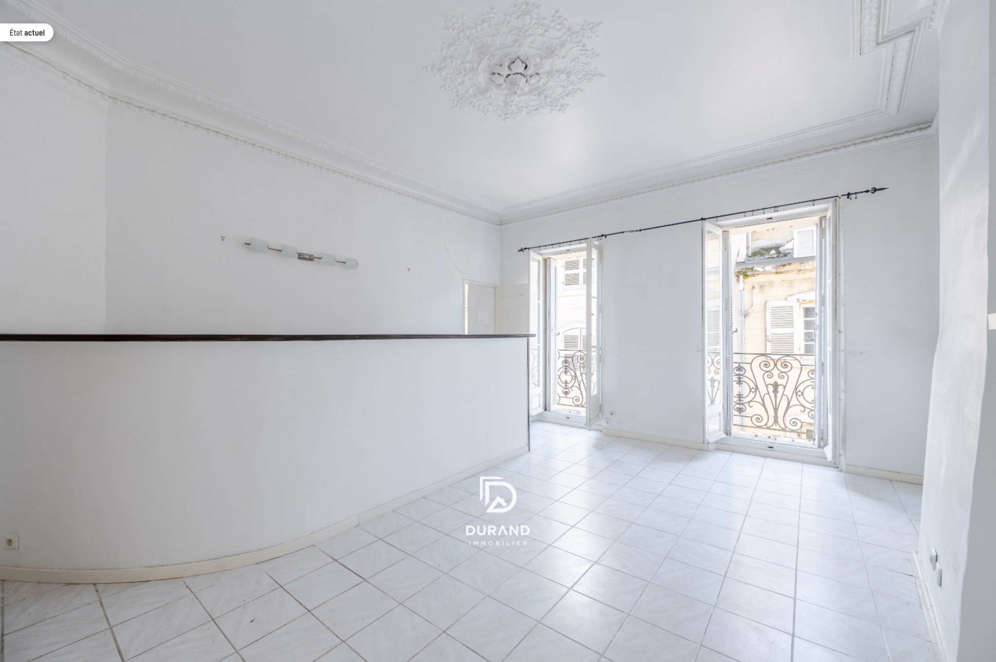 APPARTEMENT - IMMEUBLE BOURGEOIS - COURS LIEUTAUD - 13001 MARSEILLE