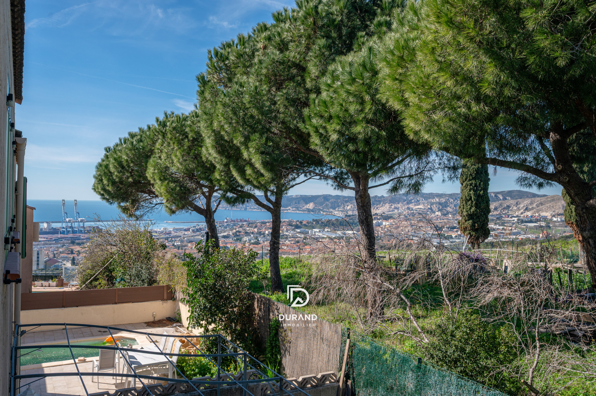 MAISON FAMILIALLE – T4 – AU VERT – AU CALME – LA VISTE- 13015 MARSEILLE MAISON FAMILIALLE - T4 - AU VERT - AU CALME - LA VISTE- 13015 MARSEILLE