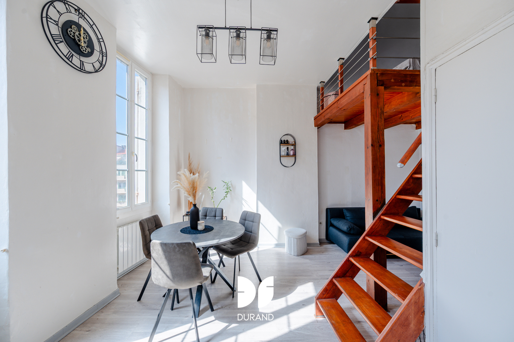 APPARTEMENT – TYPE 1 BIS – ENDOUME – 13007 MARSEILLE APPARTEMENT - TYPE 1 BIS - ENDOUME - 13007 MARSEILLE