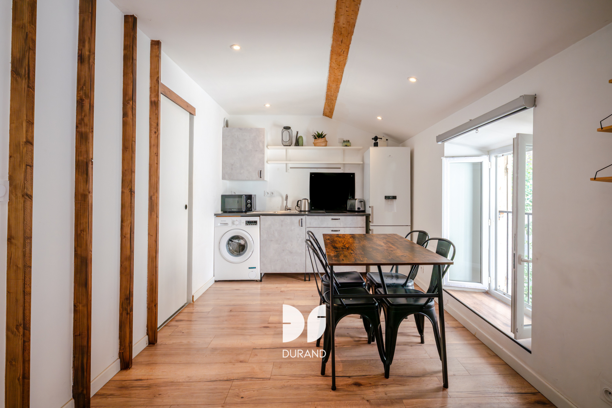 APPARTEMENT - PALAIS LONGCHAMP - INVESTISSEMENT - 13001 MARSEILLE
