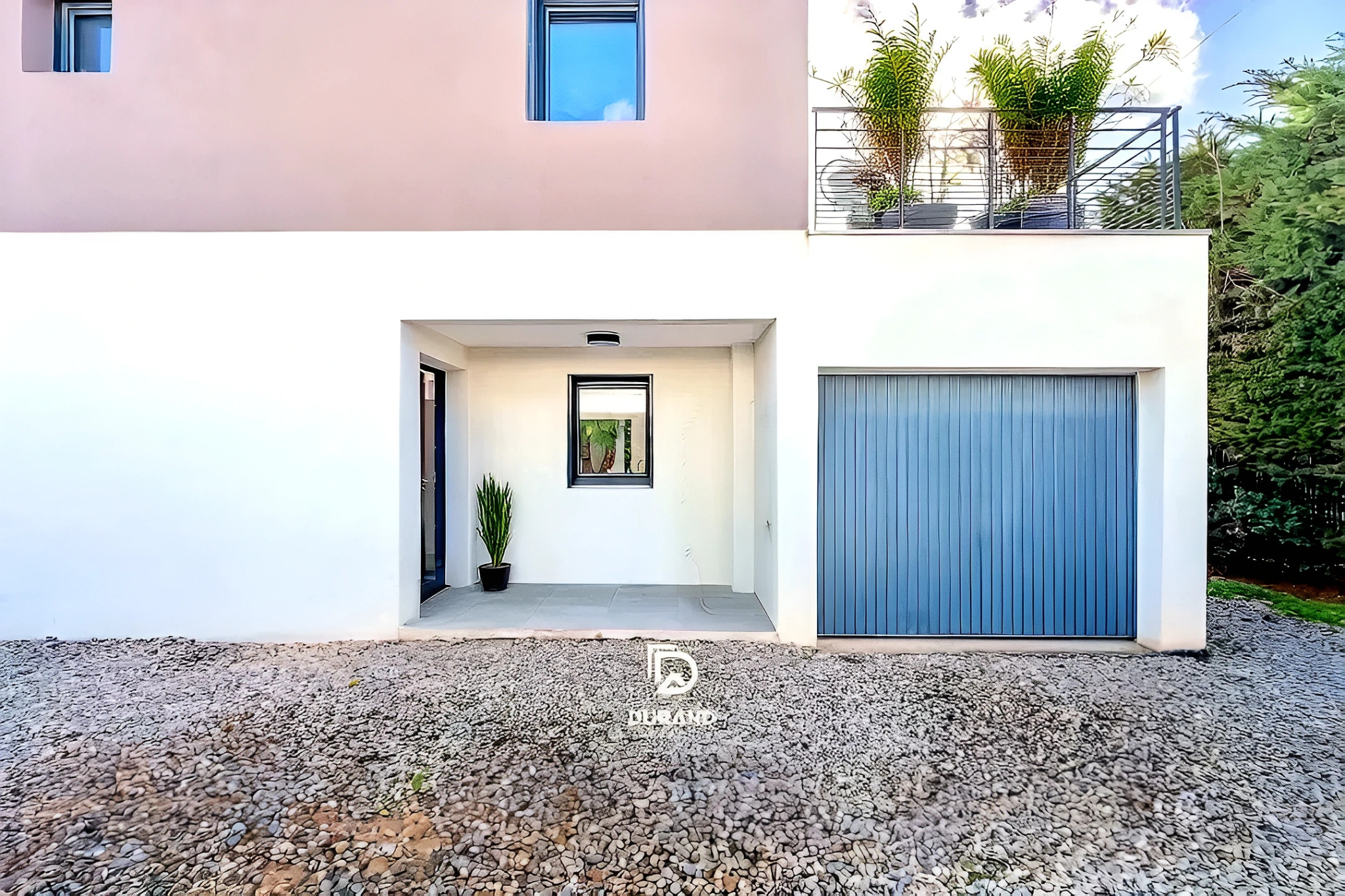 VILLA RECENTE - JARDIN AVEC PISCINE - LES 3 LUCS-SAINT JULIEN