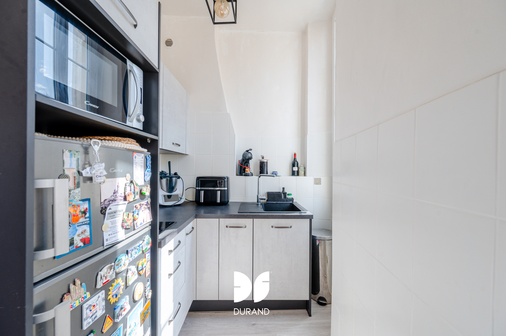 APPARTEMENT – TYPE 1 BIS – ENDOUME – 13007 MARSEILLE APPARTEMENT - TYPE 1 BIS - ENDOUME - 13007 MARSEILLE