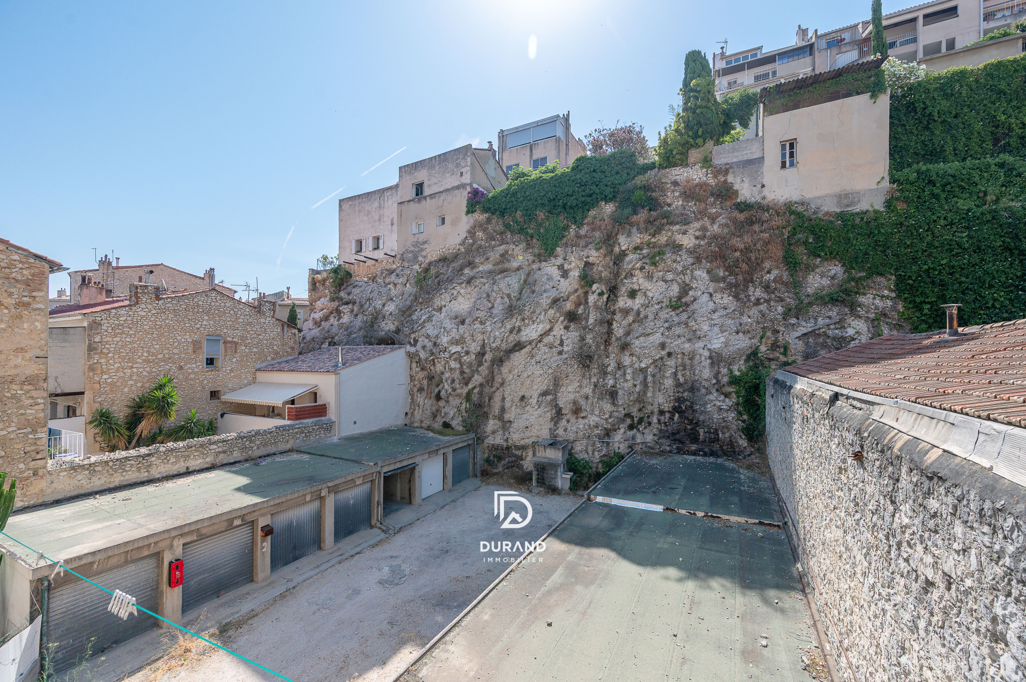 APPARTEMENT - BALCON - VAUBAN - 13006 MARSEILLE