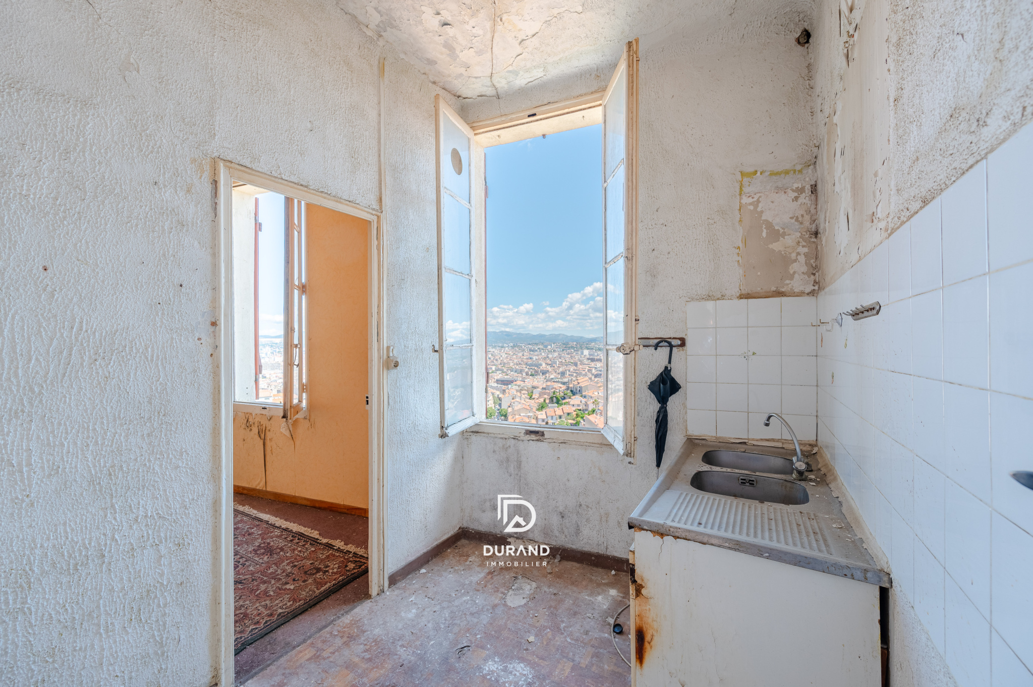 MAISON - JARDIN - VAUBAN - BONNE MERE - 13006 MARSEILLE