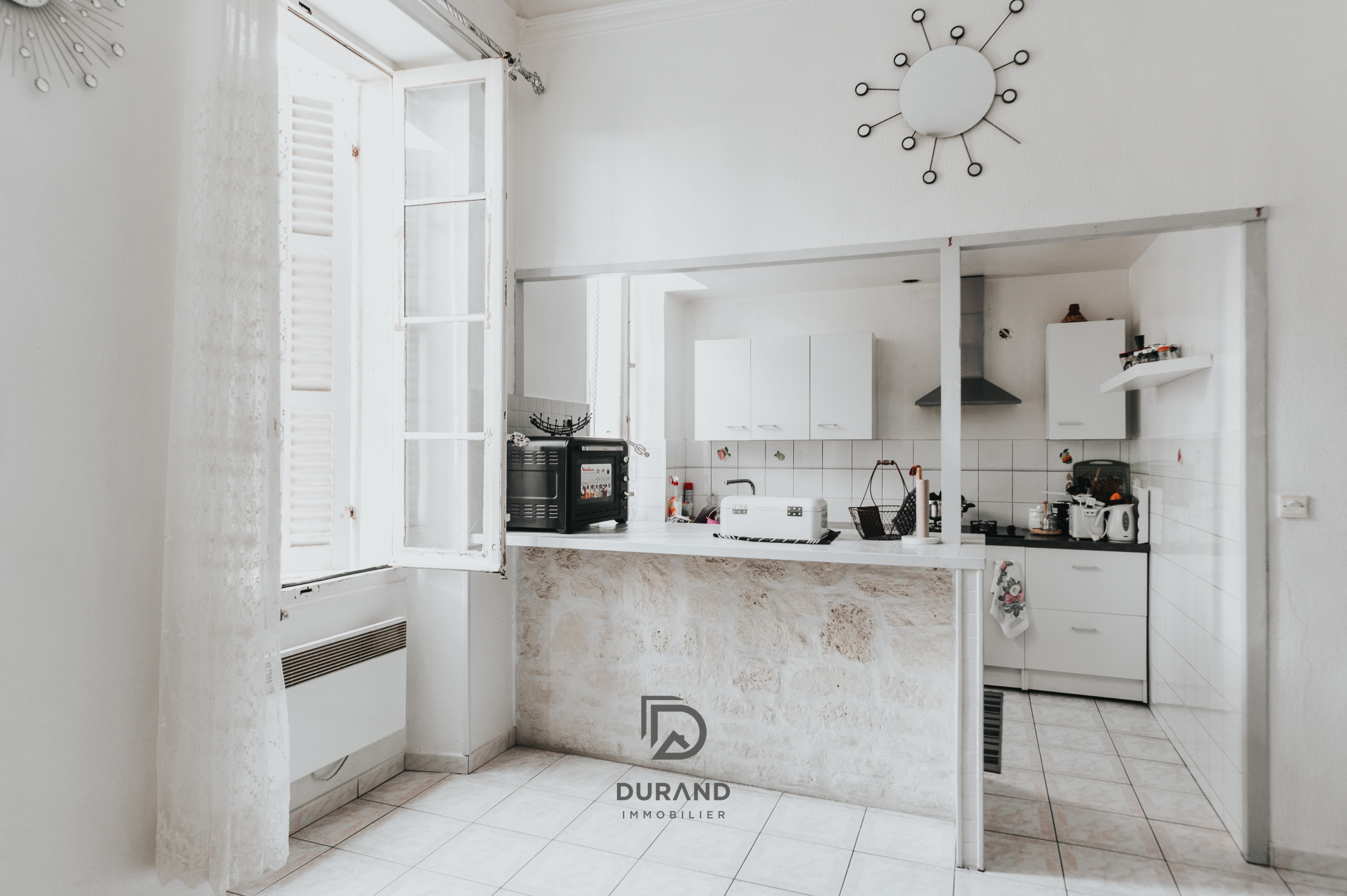  Appartement T3 de 75m2 - La Plaine - 13001