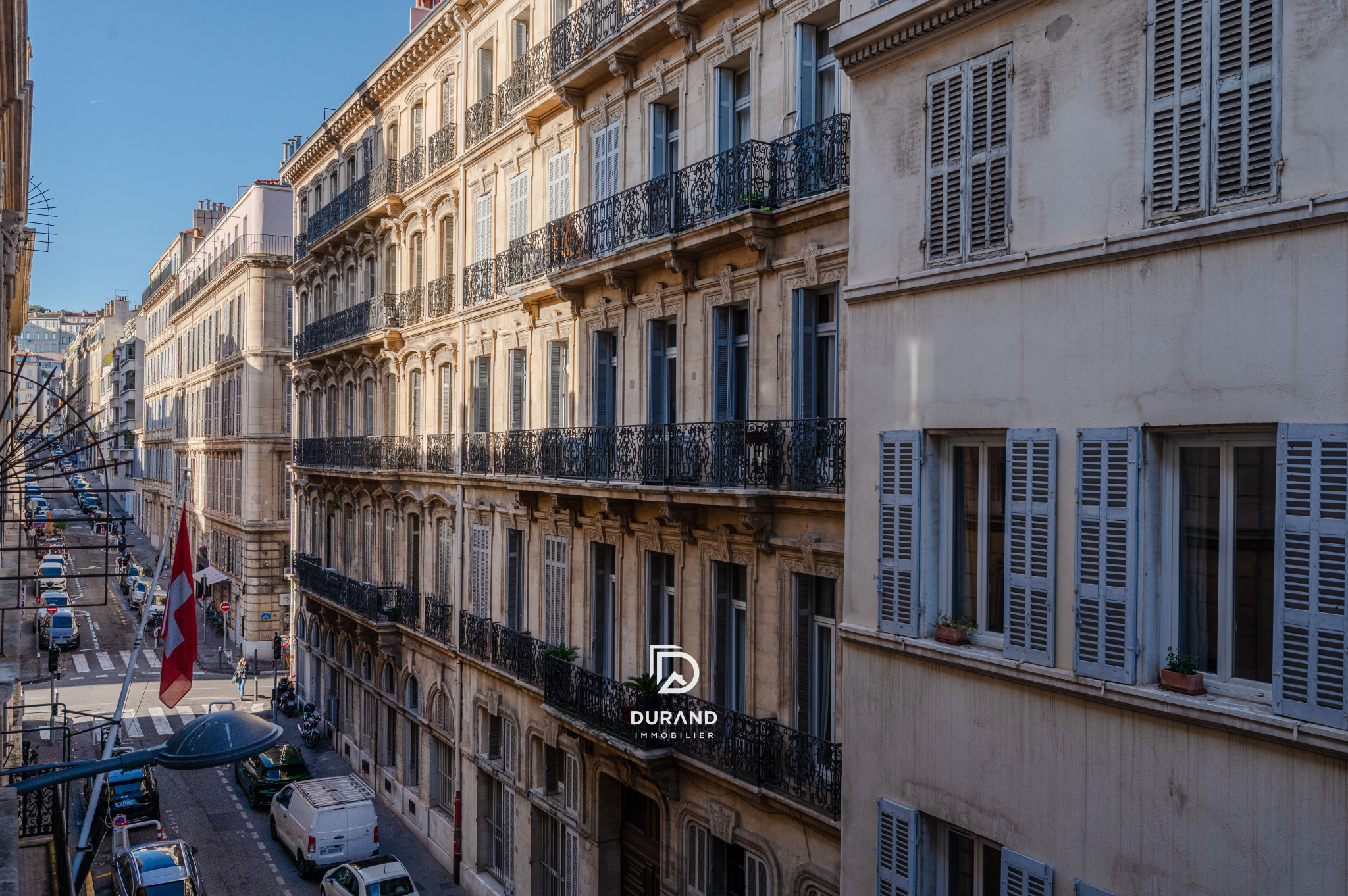 APPARTEMENT - BOURGEOIS - PALAIS DE JUSTICE - 13006 MARSEILLE