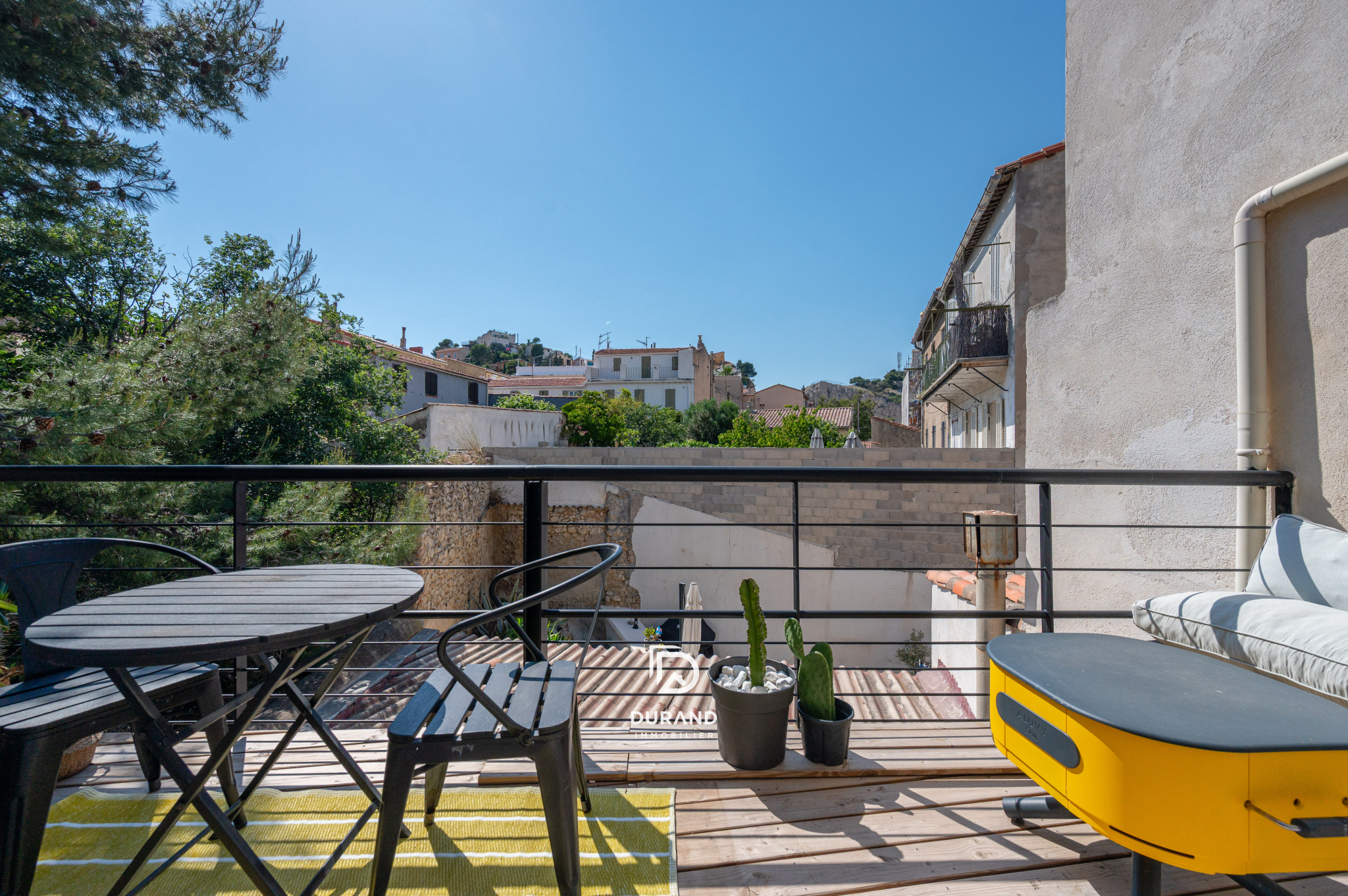 APPARTEMENT – ARCHITECTE – TERRASSE – BONNE MERE – VAUBAN 13006 MARSEILLE APPARTEMENT - ARCHITECTE - TERRASSE - BONNE MERE - VAUBAN 13006 MARSEILLE