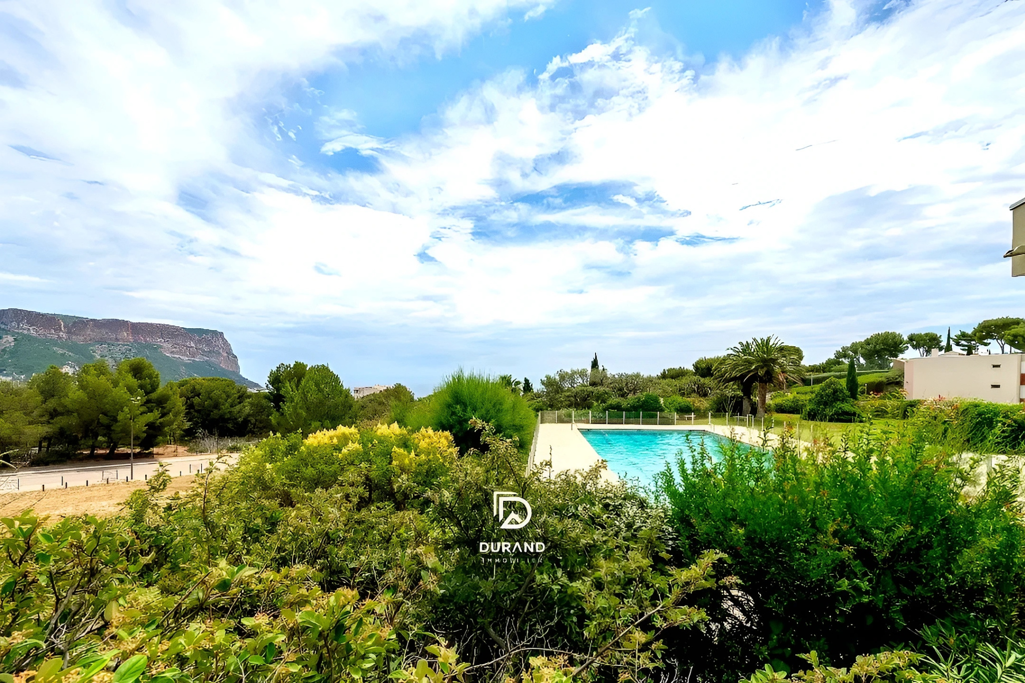APPARTEMENT – VUE – TERRES MARINES – 13260 CASSIS APPARTEMENT - VUE - TERRES MARINES - 13260 CASSIS
