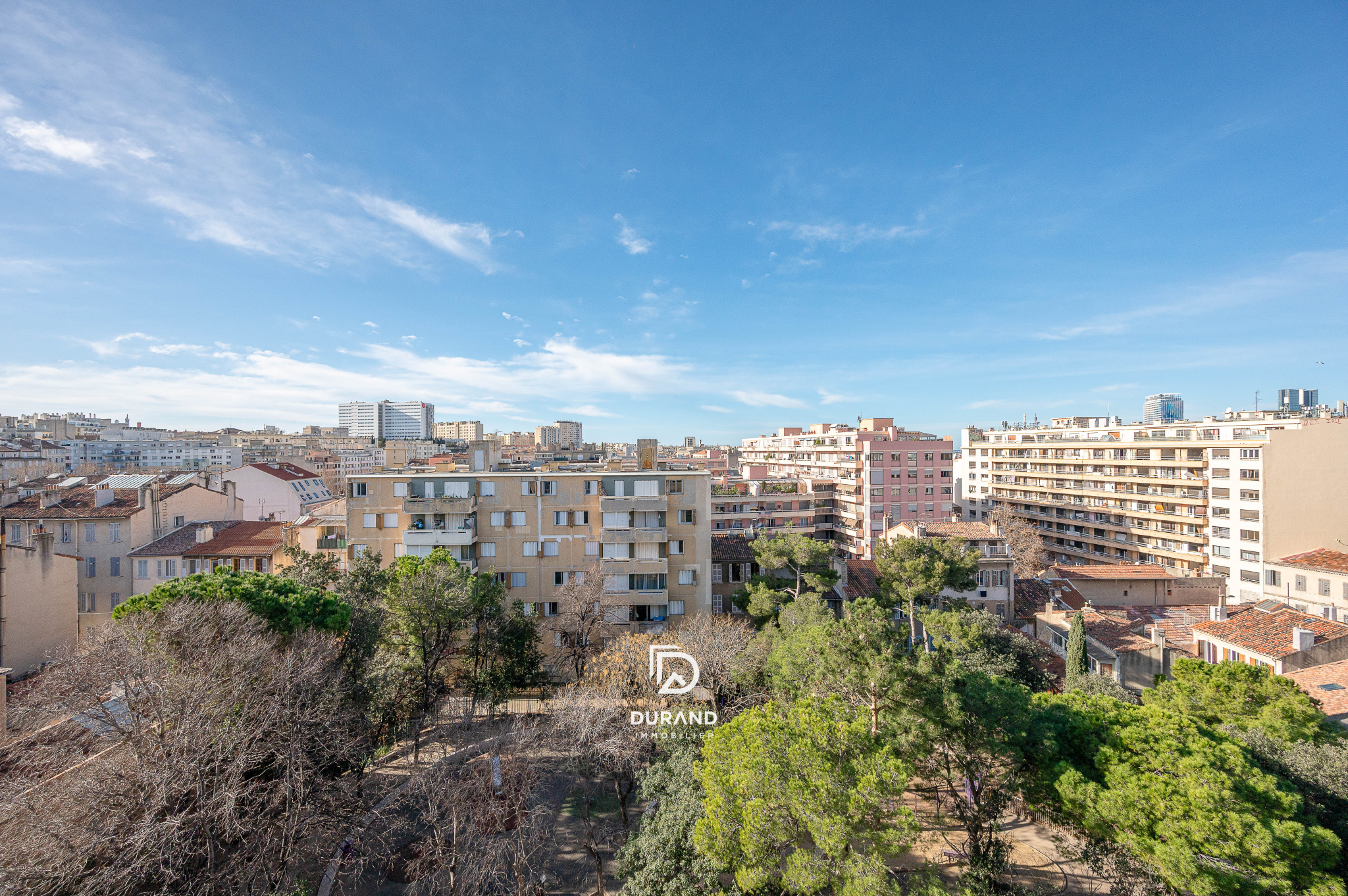 APPARTEMENT - VUE PANORAMIQUE - BELLE DE MAI - 13003 MARSEILLE