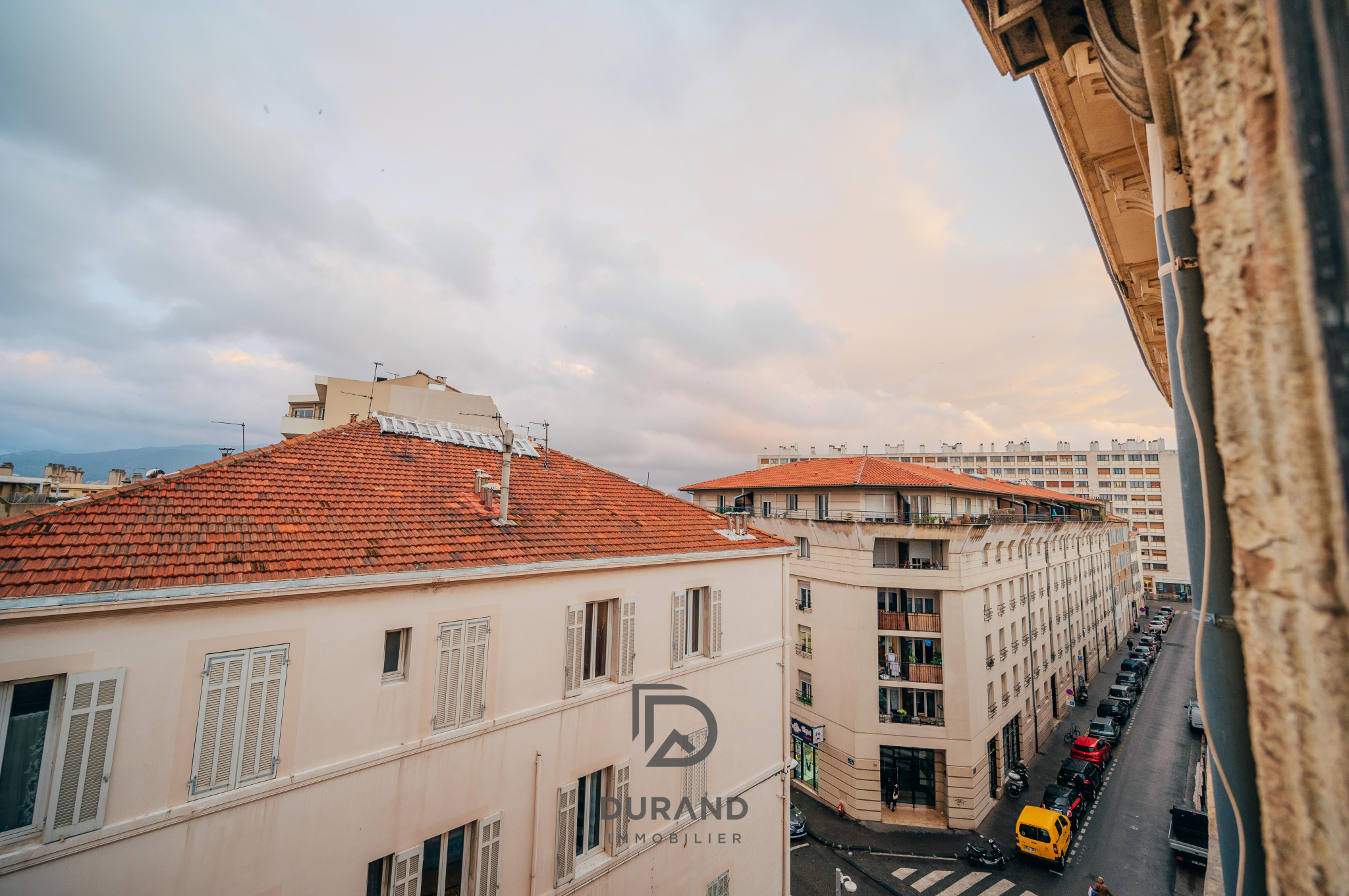 APPARTEMENT – BAILLE/TIMONE/FACULTES – 13005 MARSEILLE APPARTEMENT - BAILLE/TIMONE/FACULTES - 13005 MARSEILLE
