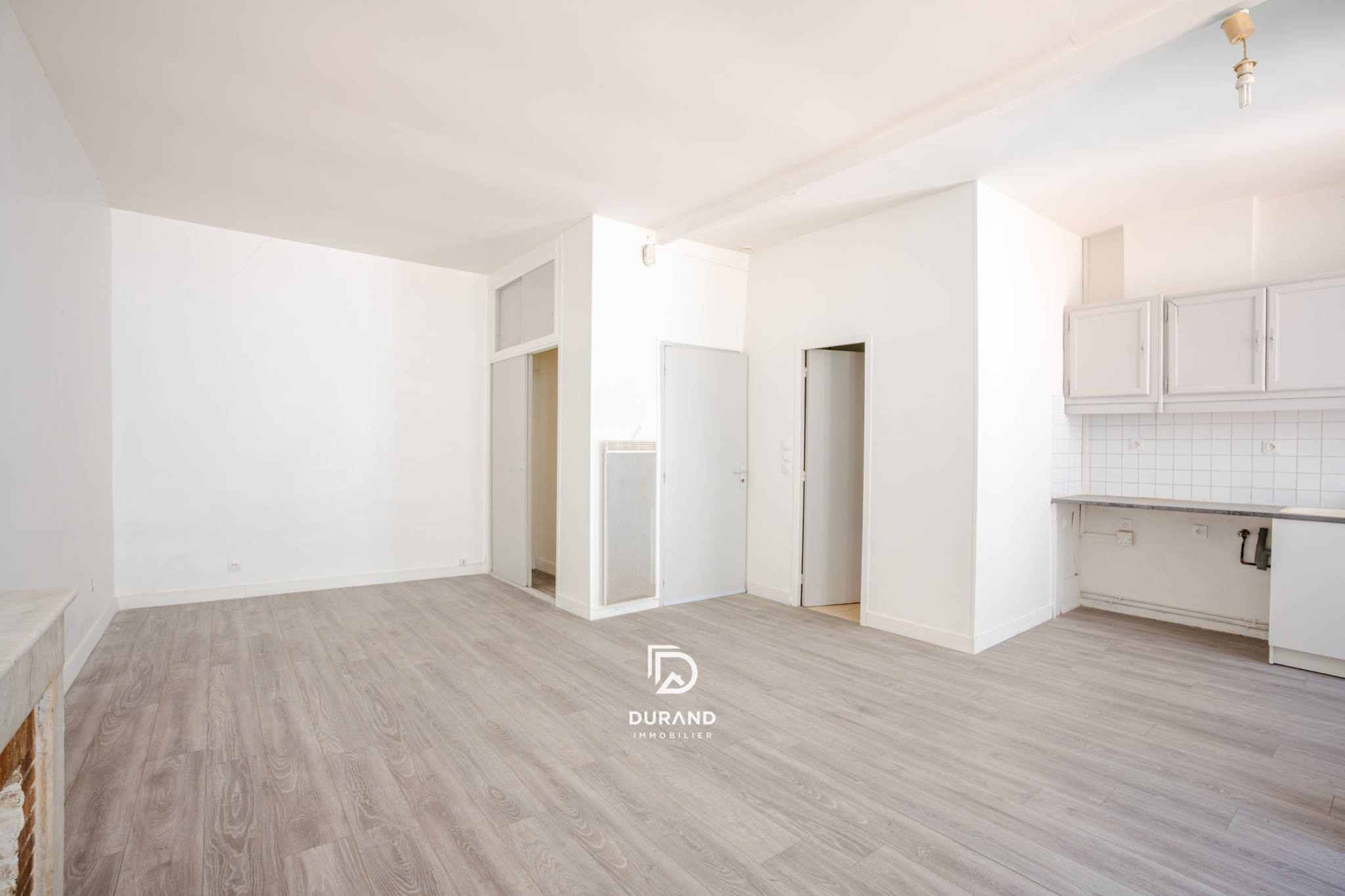 STUDIO - BELLE DE MAI - 13003 MARSEILLE
