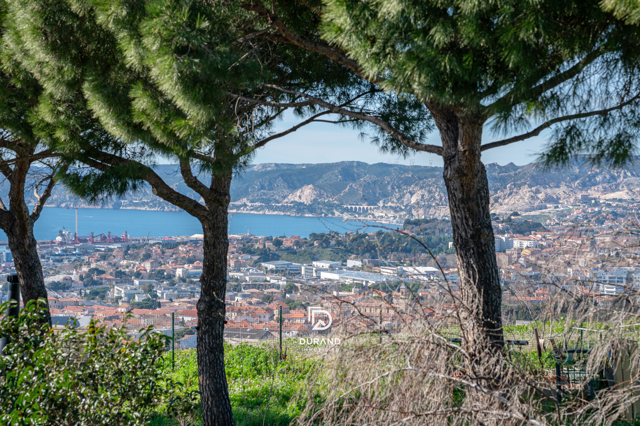 MAISON FAMILIALLE – T4 – AU VERT – AU CALME – LA VISTE- 13015 MARSEILLE MAISON FAMILIALLE - T4 - AU VERT - AU CALME - LA VISTE- 13015 MARSEILLE