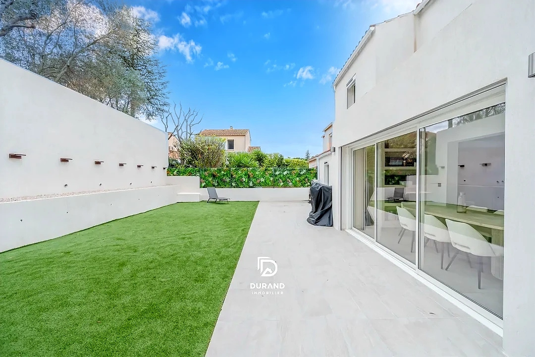 MAISON - ARCHITECTE - SAINT TRONC - 13010 MARSEILLE