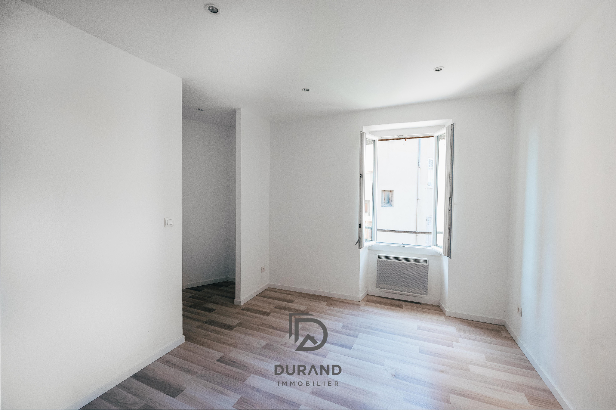APPARTEMENT – SEBASTOPOL 13004 MARSEILLE APPARTEMENT - SEBASTOPOL 13004 MARSEILLE