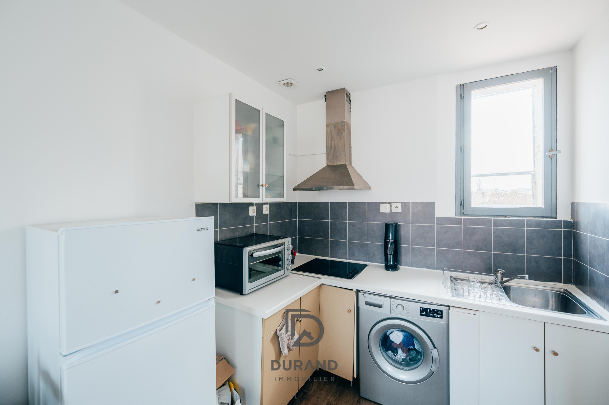 APPARTEMENT - CAMAS/NOTRE DAME DU MONT - 13006 MARSEILLE