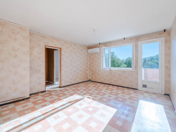 APPARTEMENT - TERRASSE -  BEAUVALLON - 13009 MARSEILLE