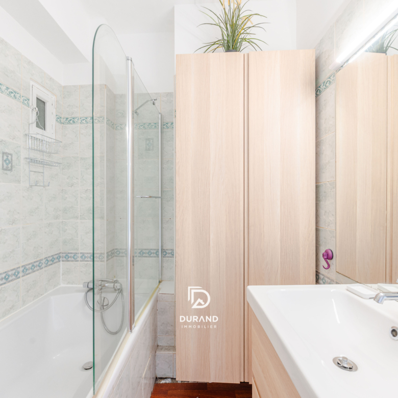780