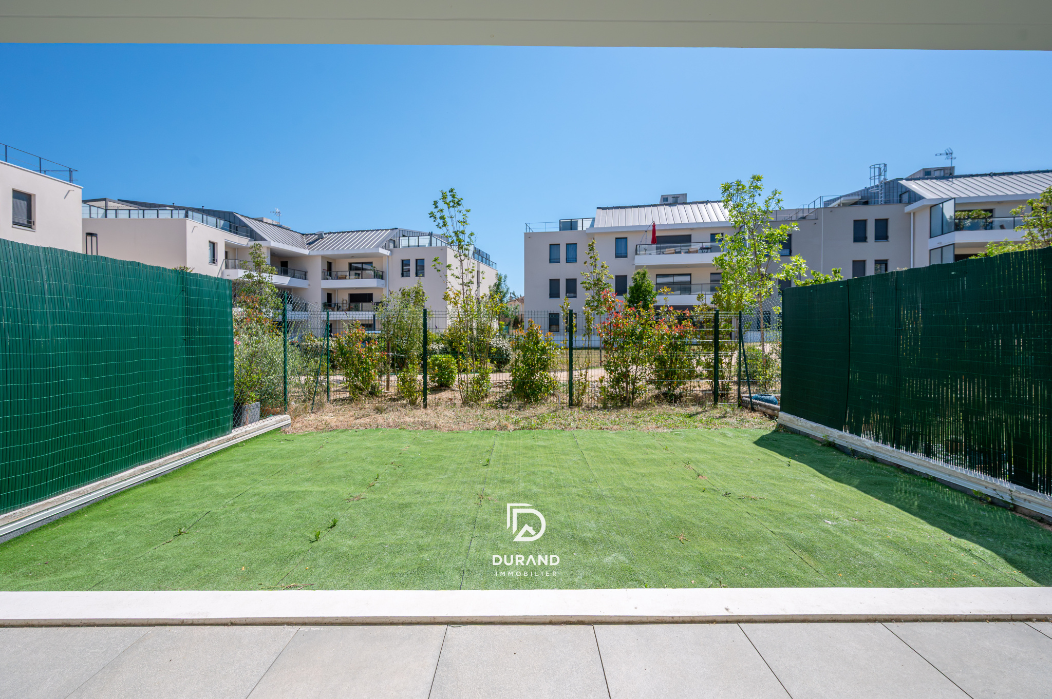 APPARTEMENT – TERRASSE – JARDIN – 13600 LA CIOTAT APPARTEMENT - TERRASSE - JARDIN - 13600 LA CIOTAT