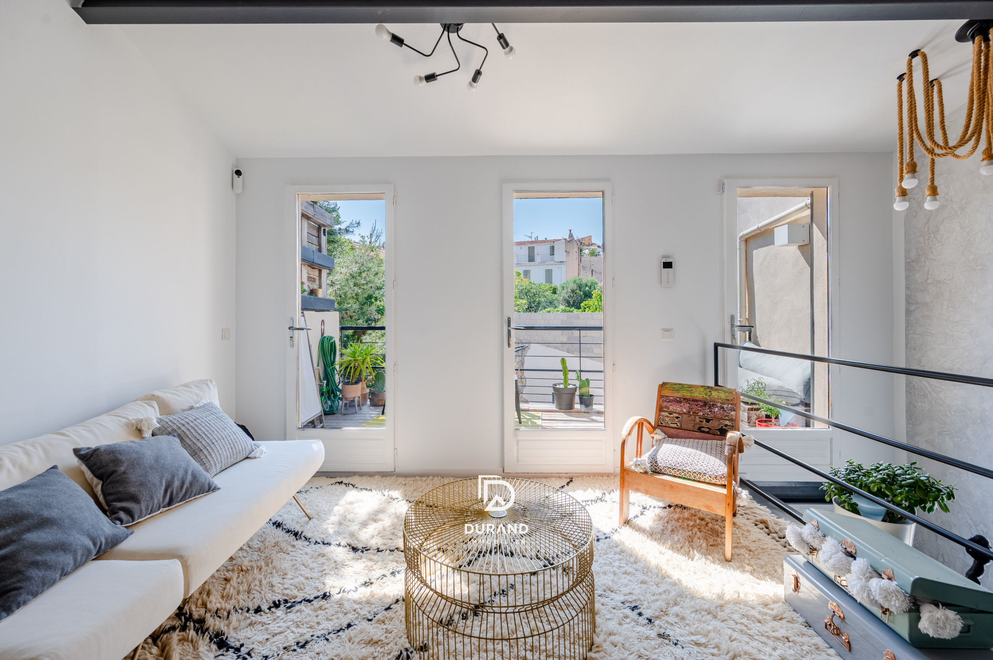 APPARTEMENT – ARCHITECTE – TERRASSE – BONNE MERE – VAUBAN 13006 MARSEILLE APPARTEMENT - ARCHITECTE - TERRASSE - BONNE MERE - VAUBAN 13006 MARSEILLE