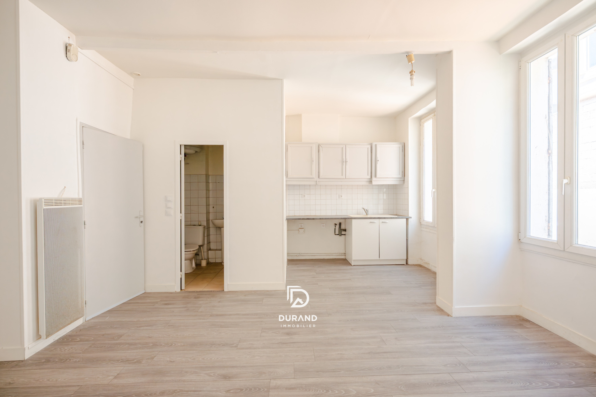 STUDIO - BELLE DE MAI - 13003 MARSEILLE